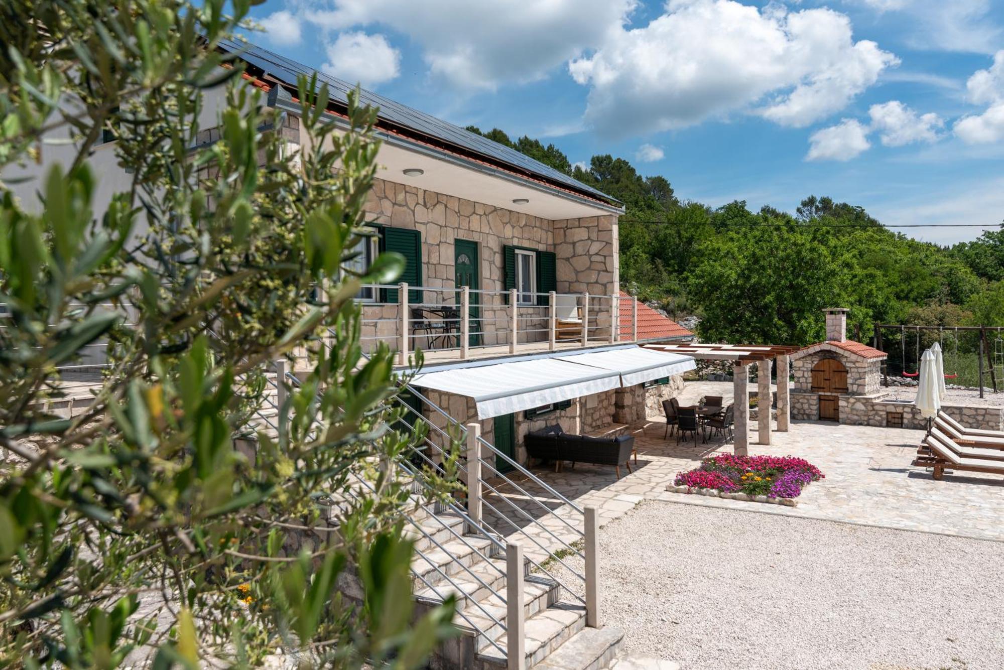 Villa Zuza Bristivica Zewnętrze zdjęcie