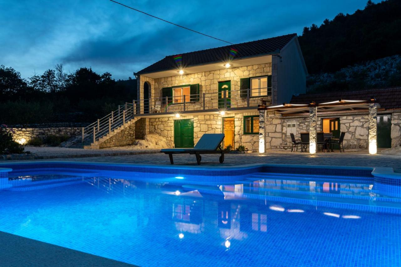 Villa Zuza Bristivica Zewnętrze zdjęcie
