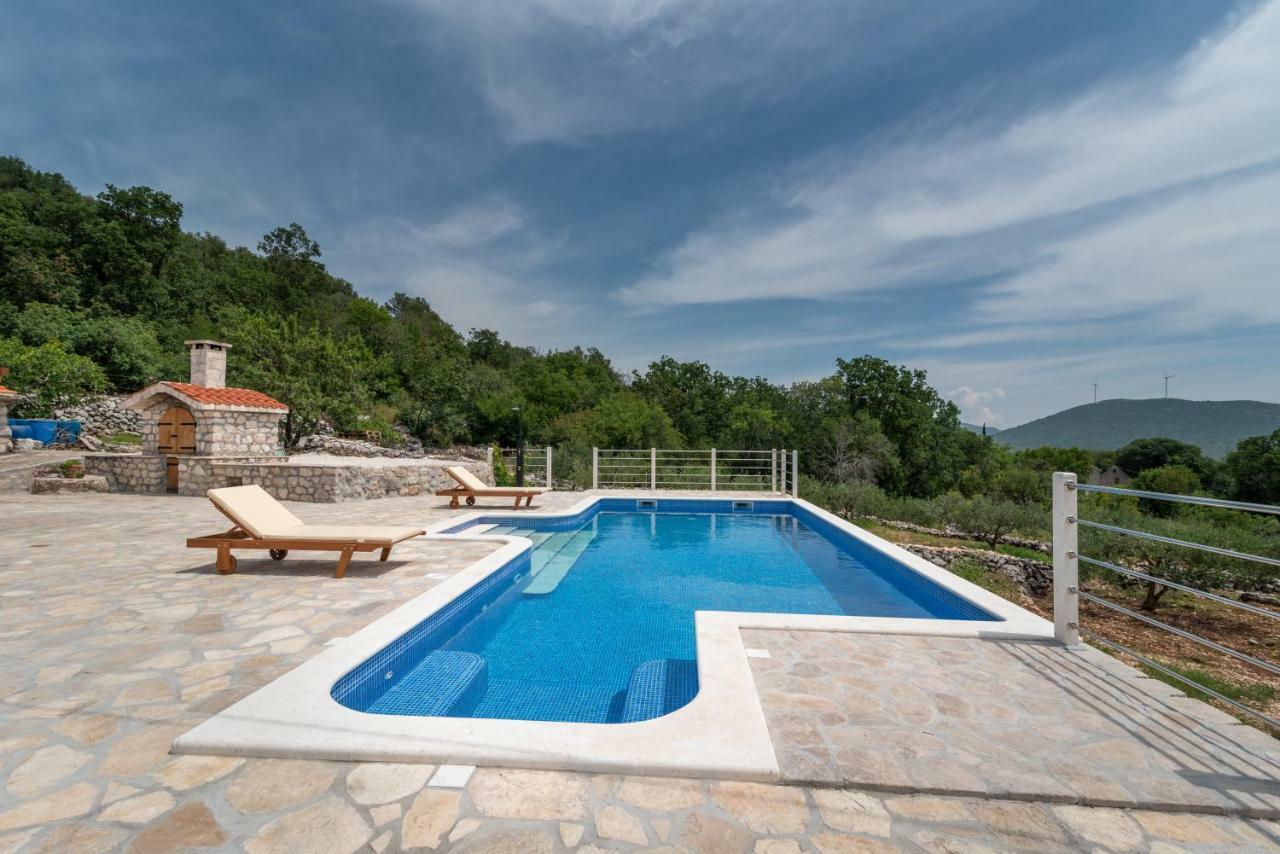 Villa Zuza Bristivica Zewnętrze zdjęcie