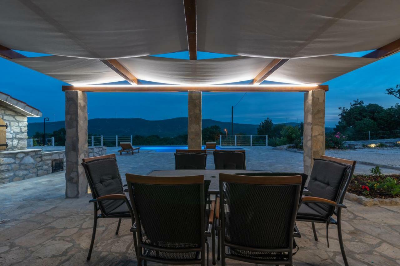 Villa Zuza Bristivica Zewnętrze zdjęcie