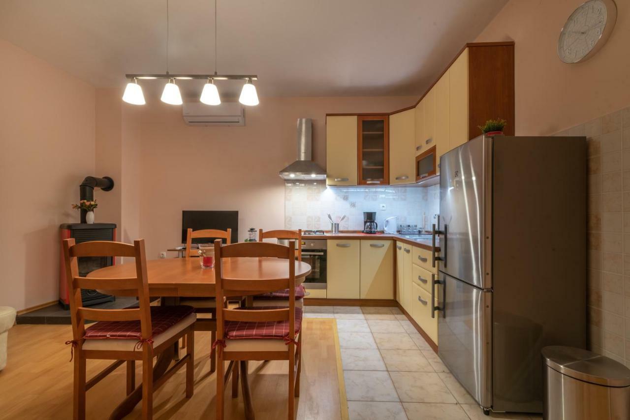 Villa Zuza Bristivica Zewnętrze zdjęcie