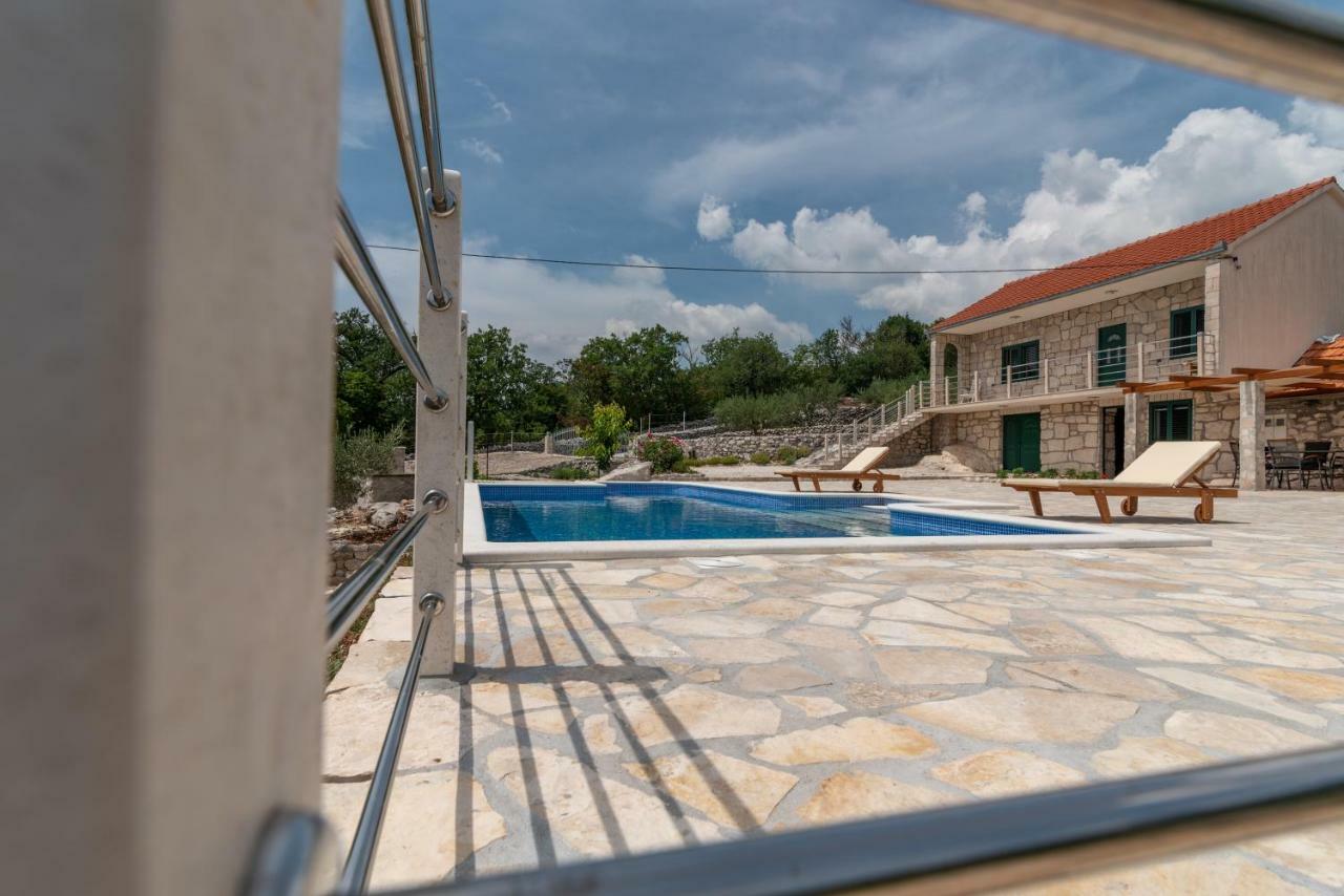 Villa Zuza Bristivica Zewnętrze zdjęcie